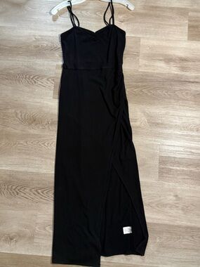 Francesca’s Black Ribbed Midi Dress with Slit - Capsule Piece